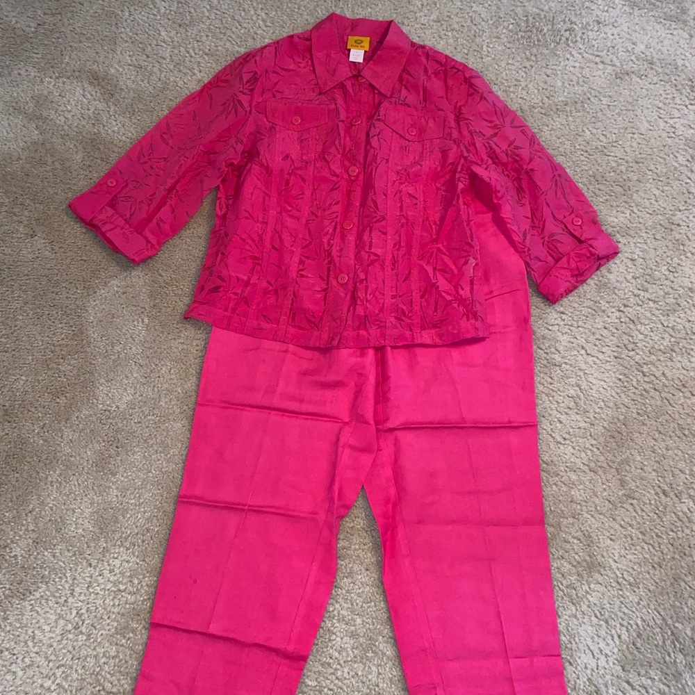 🌺Ruby Rd 2-Pc Linen Outfit 🌺 - Picture 3 of 16
